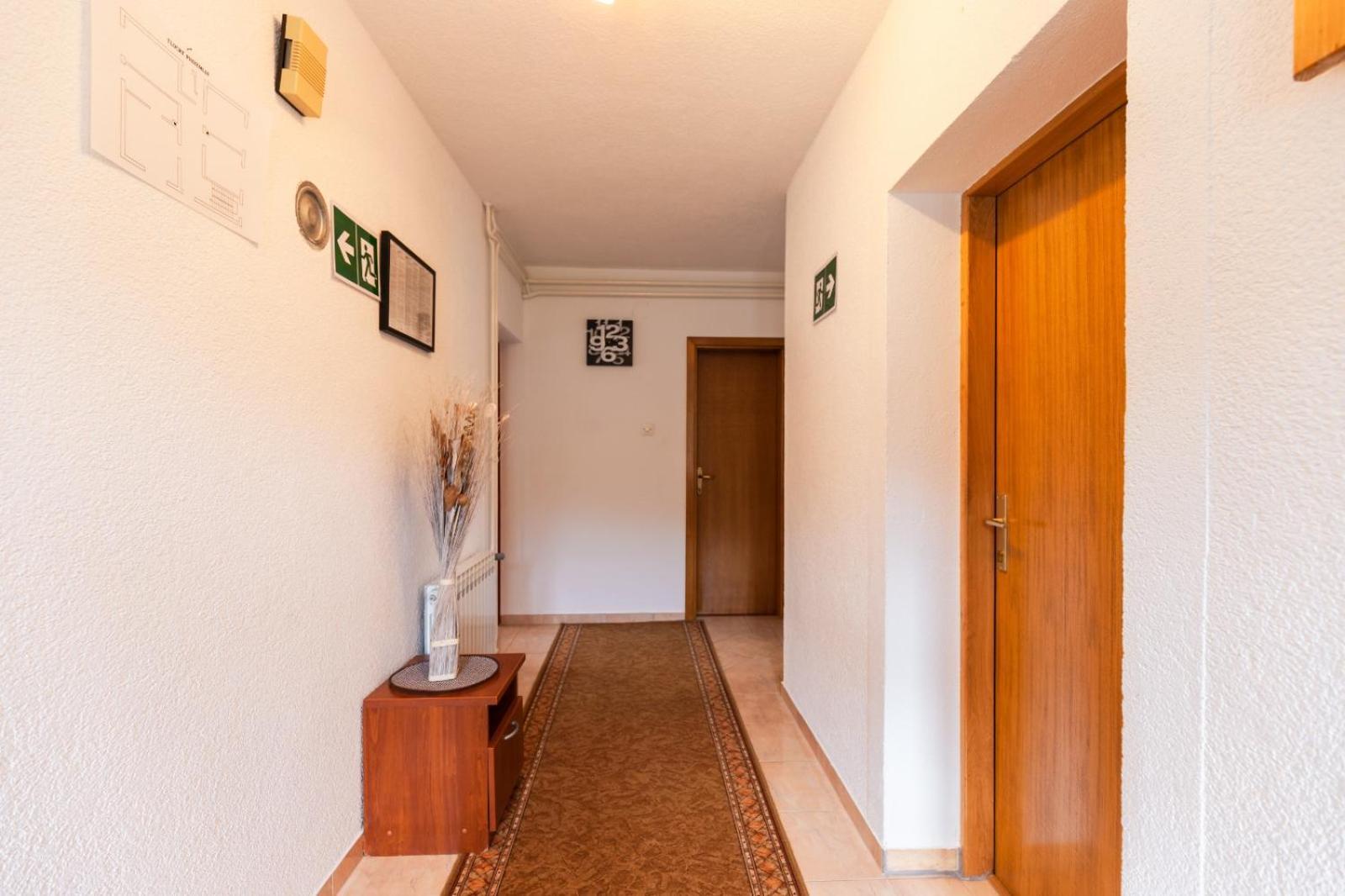 Отель Plitvice House Milan Езерца Экстерьер фото